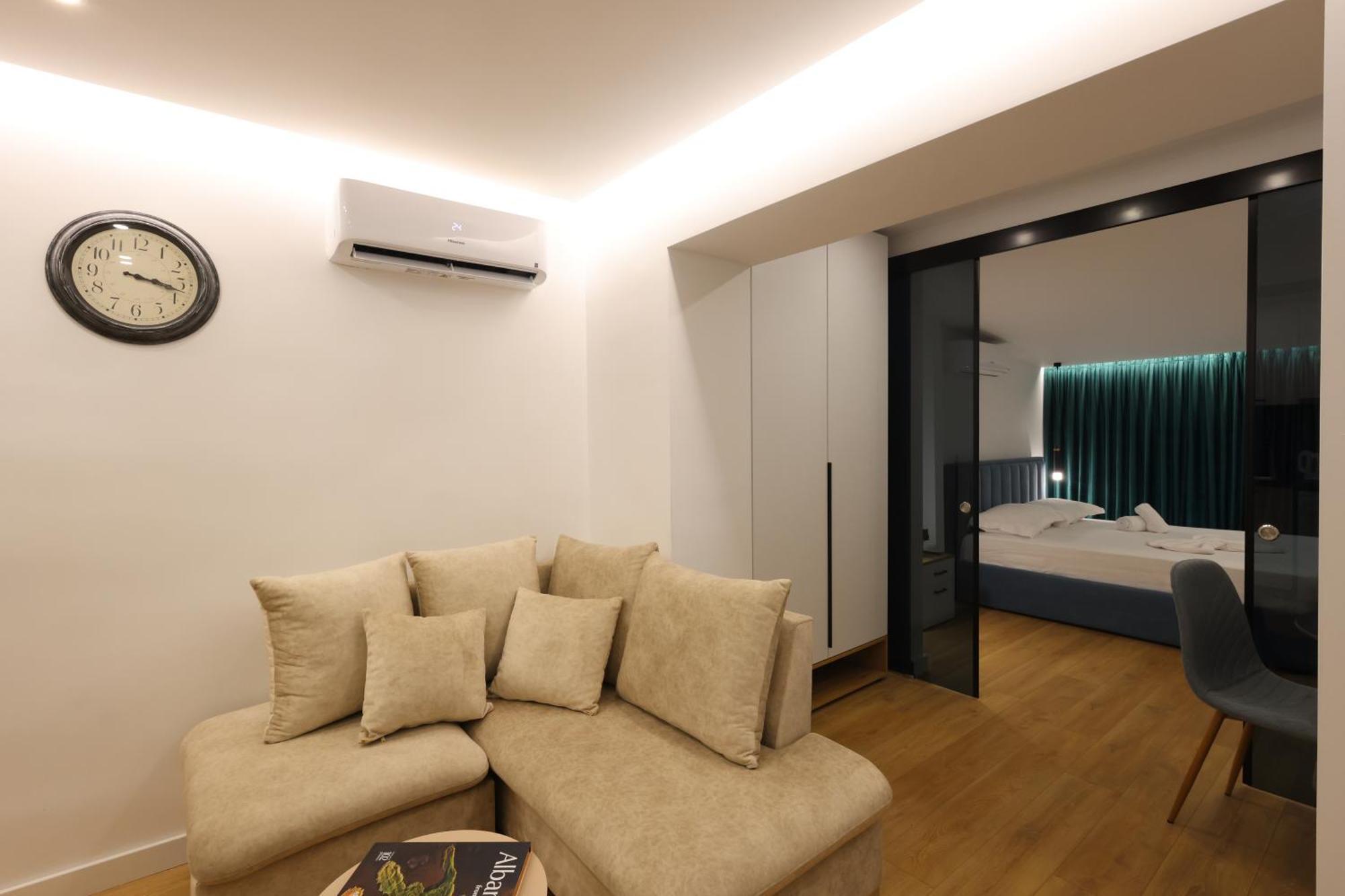 Come&Recome Tirana Apartments ภายนอก รูปภาพ